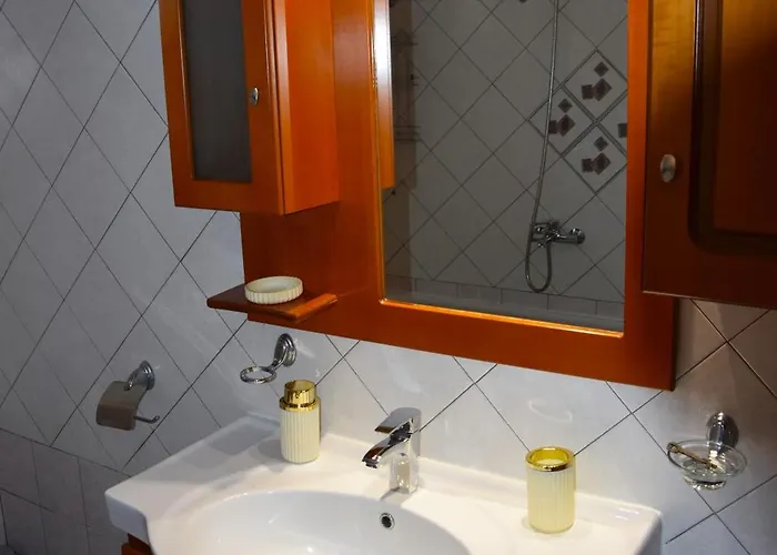 Casa Valesa 斯卡拉索提罗斯